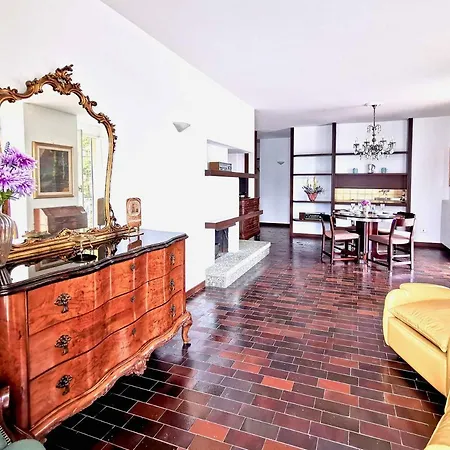 The Postcard By Design *