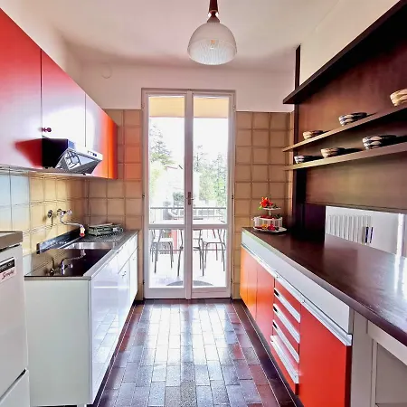 The Postcard By Design Апартаменты *