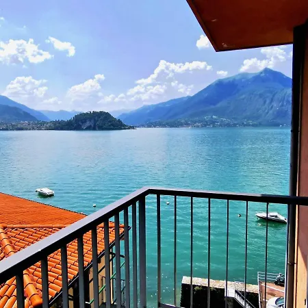 The Postcard By Design *