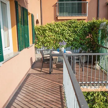 The Postcard By Design *