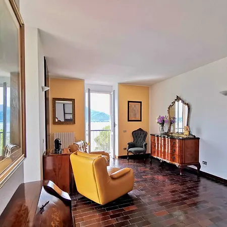 The Postcard By Design Varenna