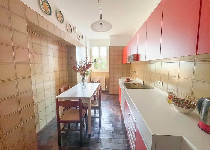 The Postcard By Design 아파트 바레나