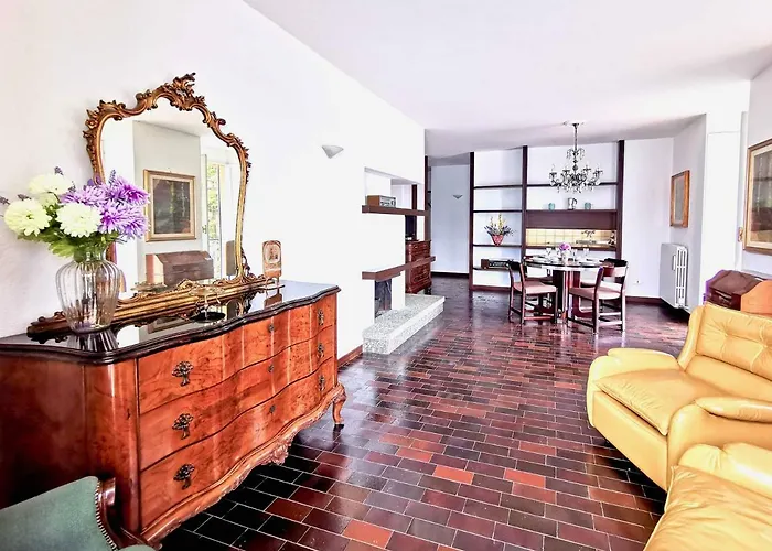 The Postcard By Design *