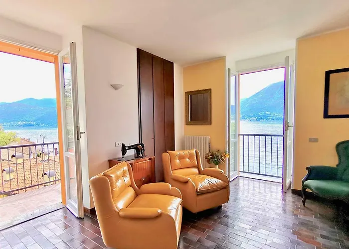 The Postcard By Design * Varenna