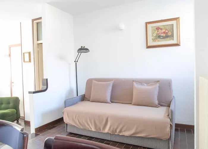 The Postcard By Design Apartament Varenna